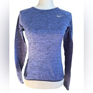 Nike Women's Heathered Blue Long Sleeve Thermal Dri-Fit Running Tee - XS